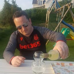 Peter Hughes